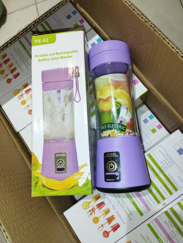 🥤 Portable Rechargeable Juice Blender 🍓🍌 (380ml)